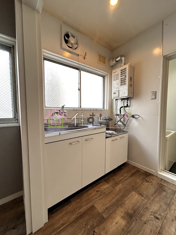 シュウケンビル キッチン