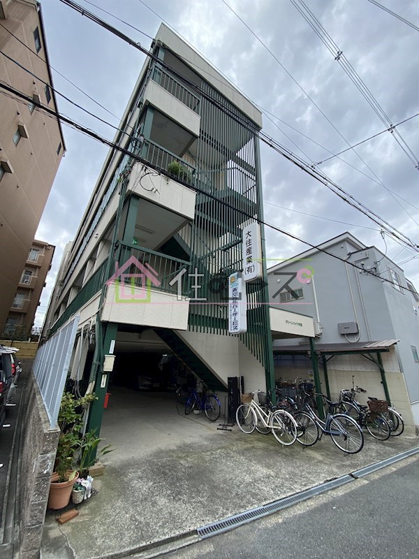 グリーンハイツ中宮 外観