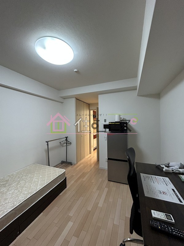 ジュネーゼグラン心斎橋東 リビング