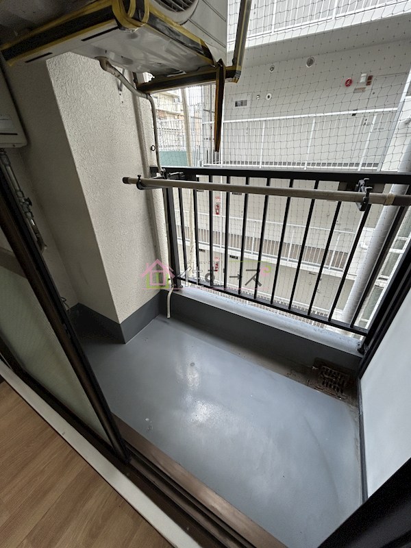 レジデンス山地 ベランダ