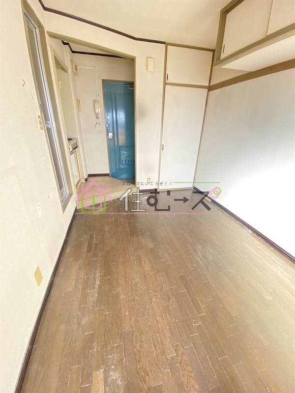 ディノ玉出 リビング