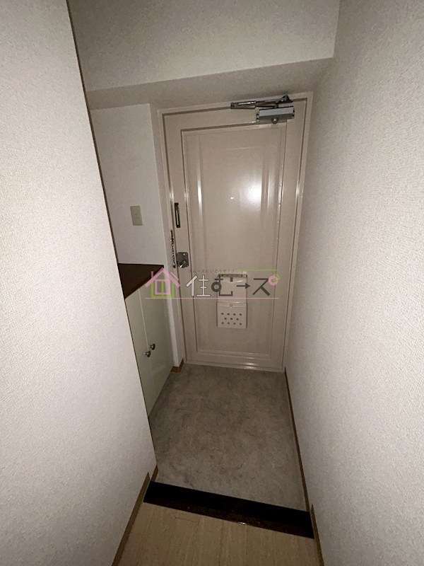 大手前ハイツ 玄関