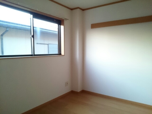 レーゲンボーゲン大美野 その他3