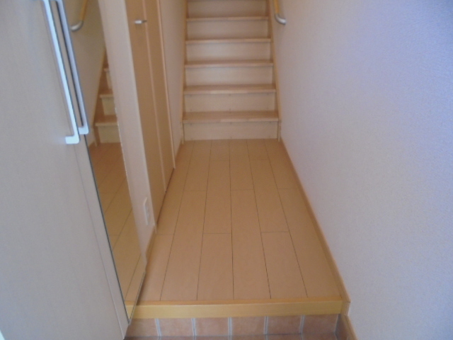 サン・ブリ－ゼ 玄関