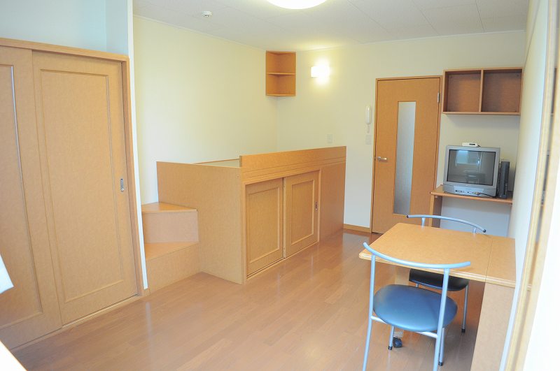 レオパレスソフィアグレイス十三 リビング