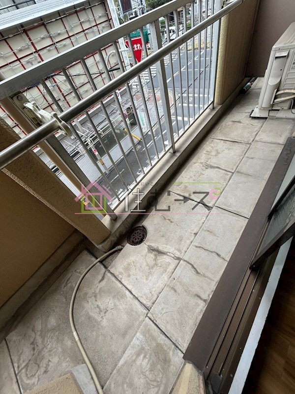 ヴァンコート三軒家東 ベランダ