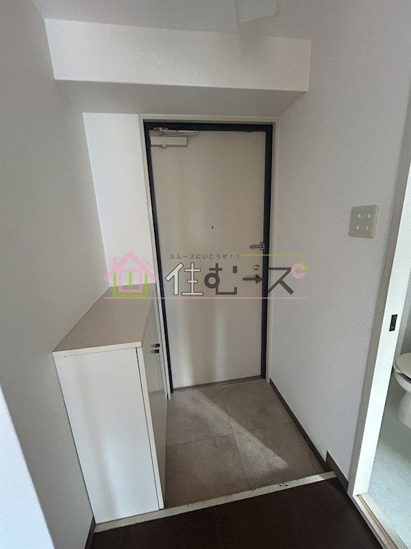 長居大発マンション 玄関