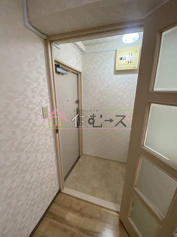 伊勢ハイム 玄関