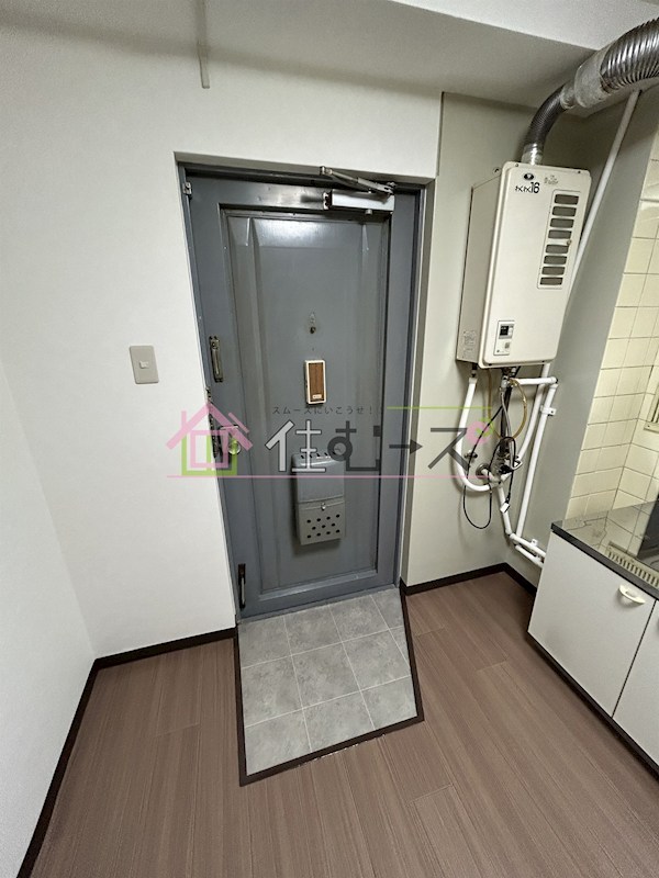 LBアパートあびこ 玄関