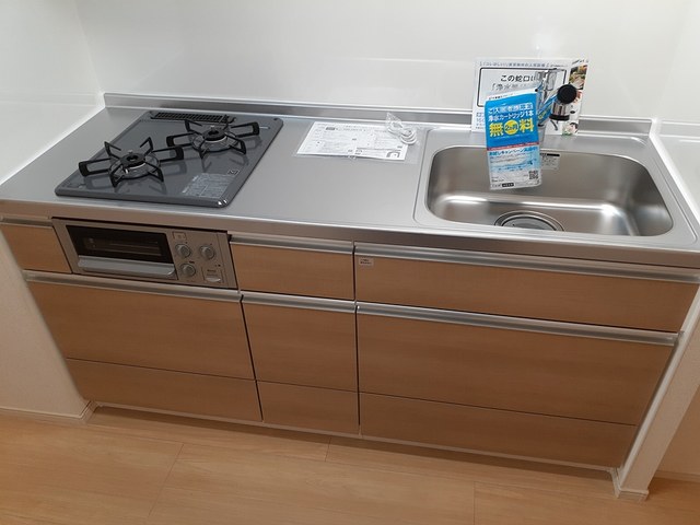 ラフィネ　カワニシイケダ キッチン