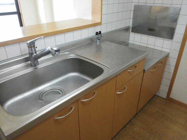 エレガントコンドミニアム叶 キッチン