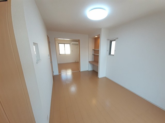 メゾン　フルール リビング