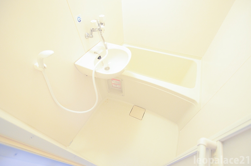 レオパレス西宮北弐番館 風呂画像