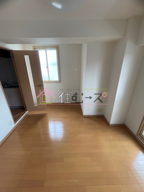 プレアデス烏ケ辻 リビング