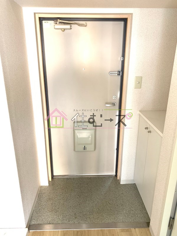 ウィンヒルズ難波南 玄関