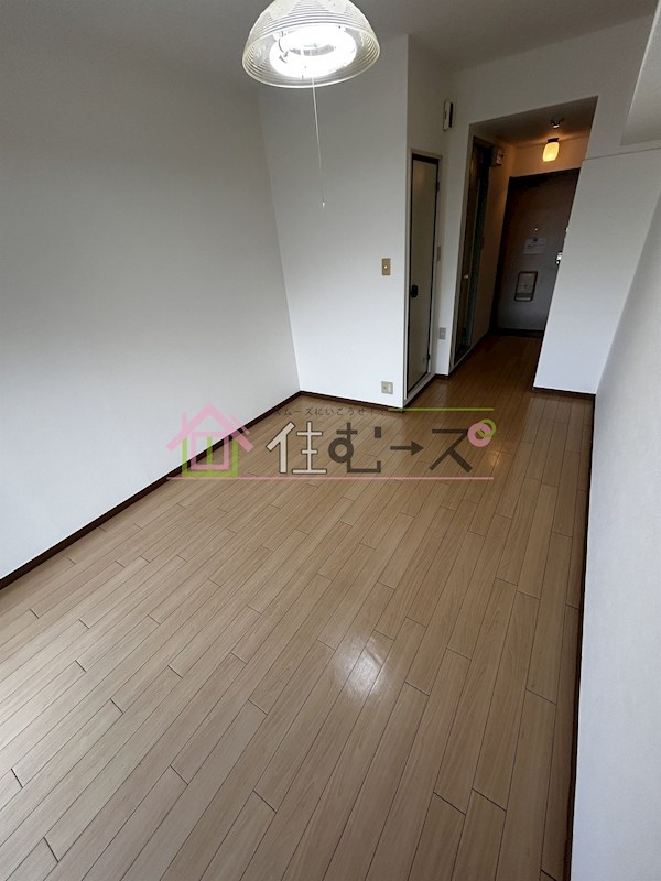 プレジデント横田 リビング