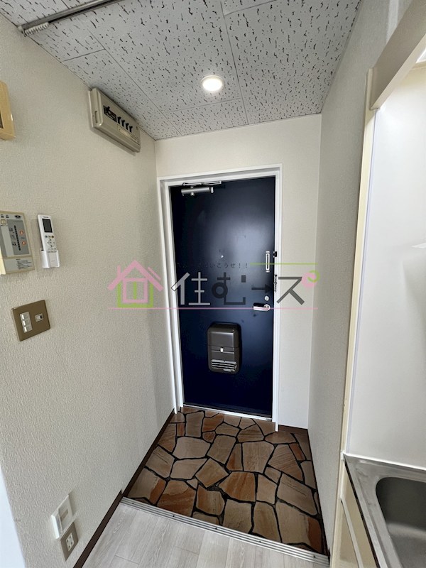 エクセレント上新6 玄関