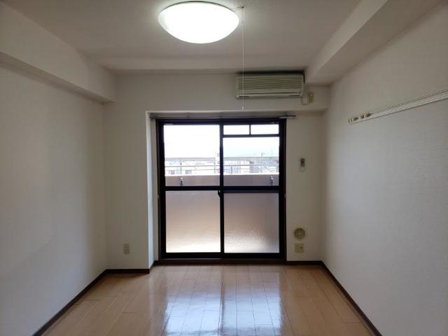 プリムローズＨＹ１ リビング