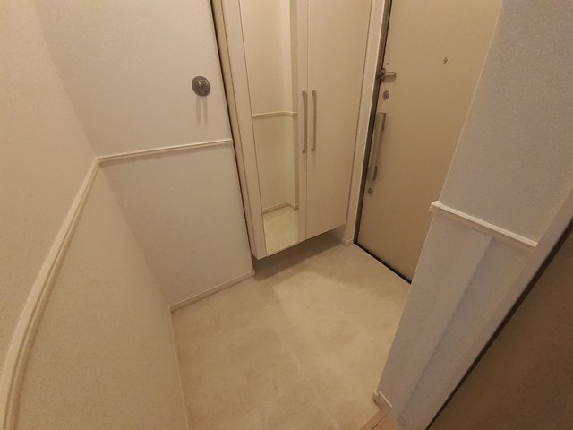 エスコンディーテ 玄関