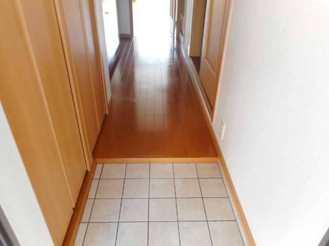 サギタリウス　レオ 玄関