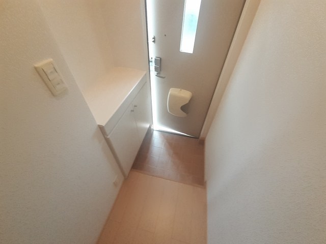 ソルジェンテ 玄関