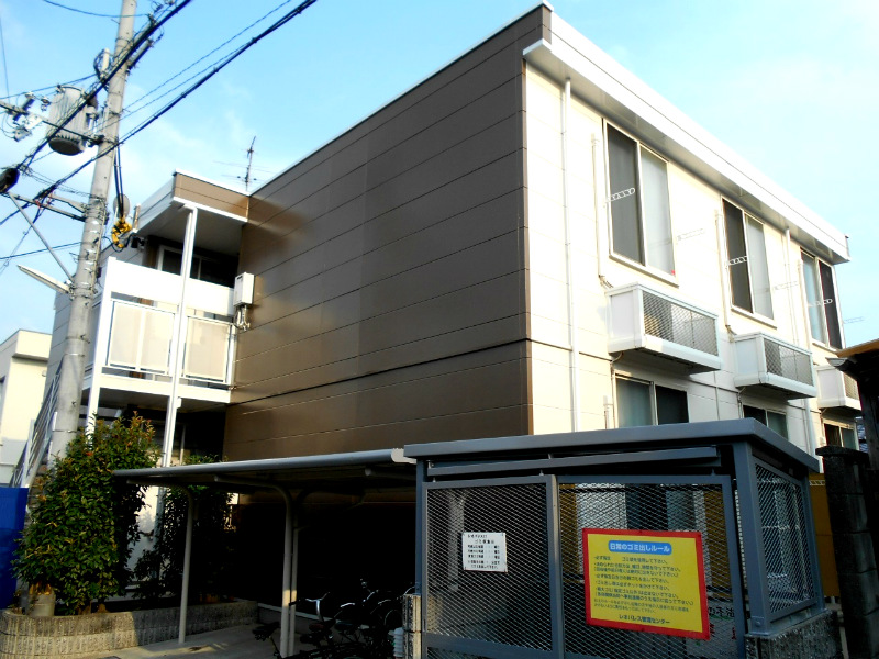 レオパレスヴィレッジ 外観