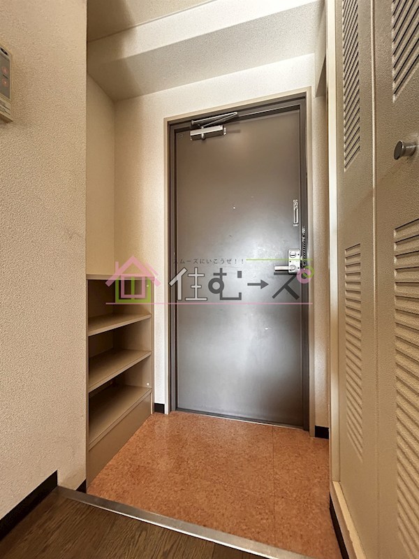 サンライズ壱番館 玄関