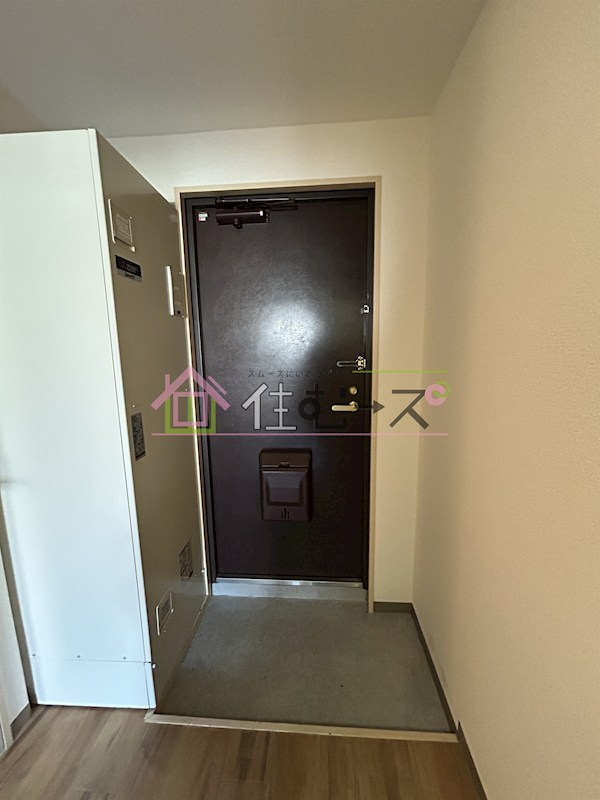 プレミアム福島 玄関