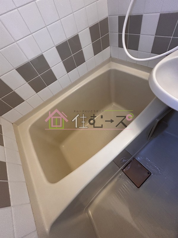 エムズ・サーティン 風呂画像