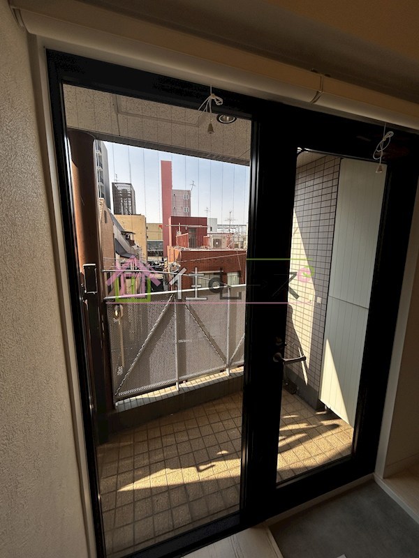 エムズ・サーティン ベランダ