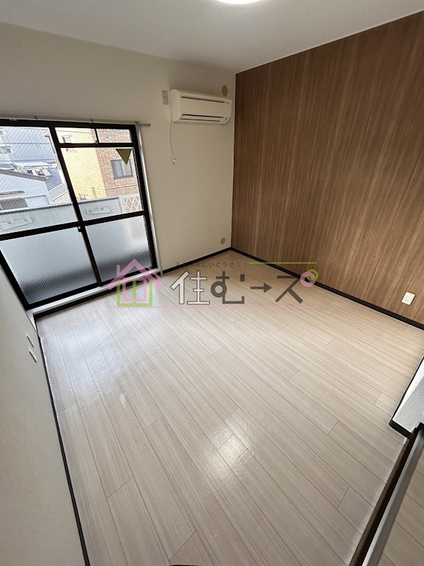 ホワイトハイツ ベッドルーム