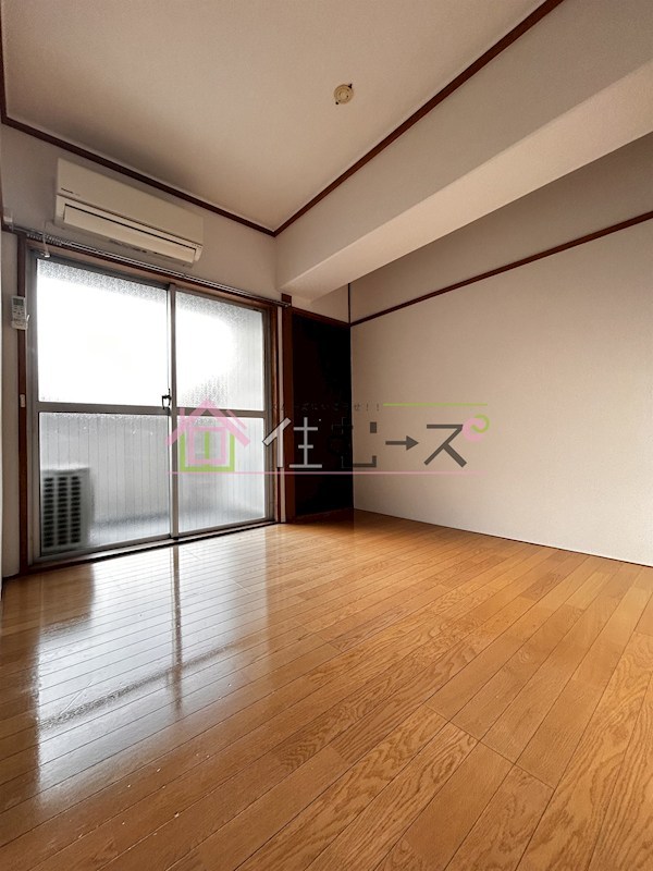 三国マンション ベッドルーム