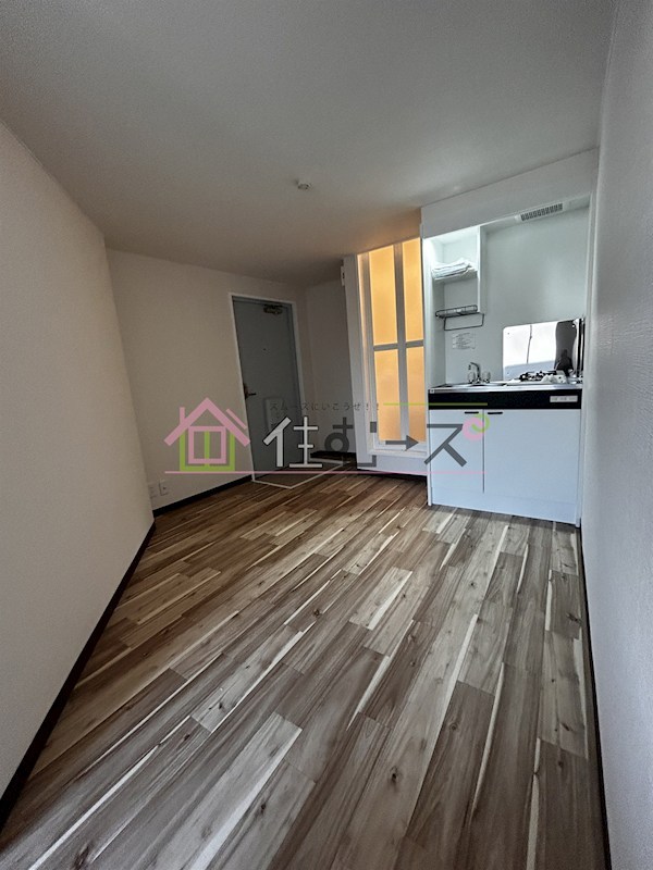 コーポ三津屋 リビング