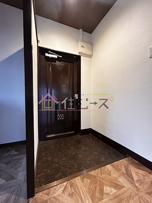 マンションなぎさ 玄関