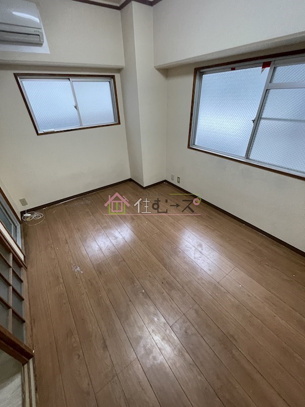 OLA COURT田辺 ベッドルーム