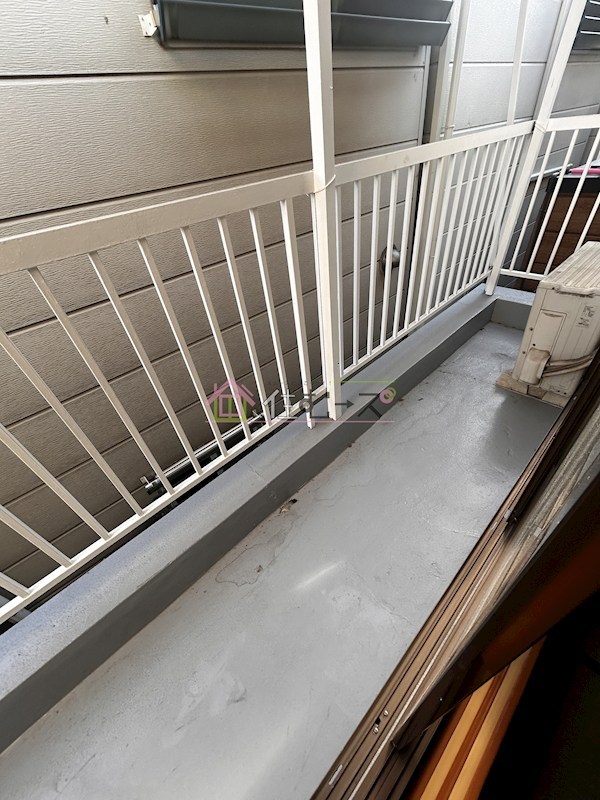 中道二丁目　貸家 ベランダ