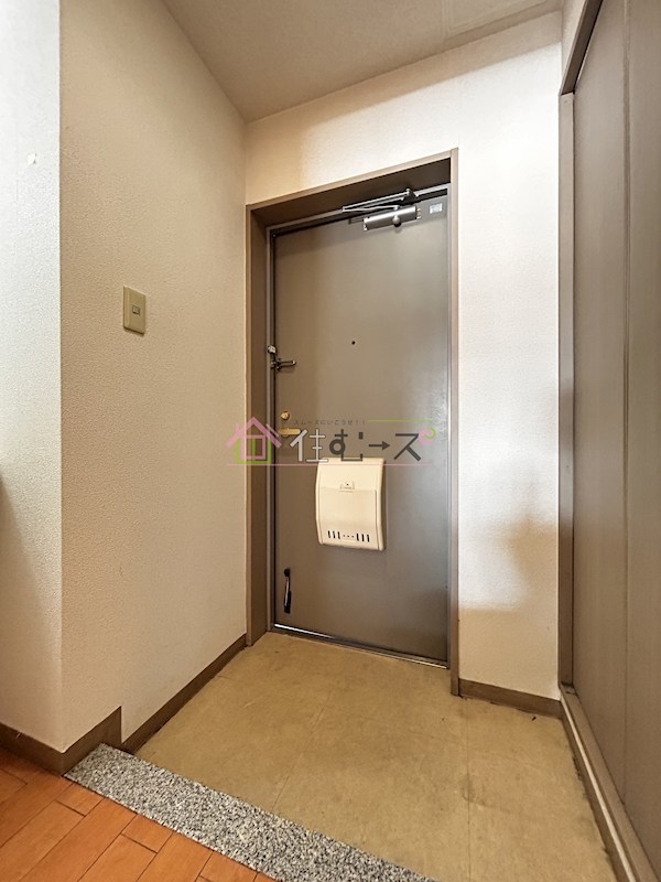 ティーアップスクエア 玄関