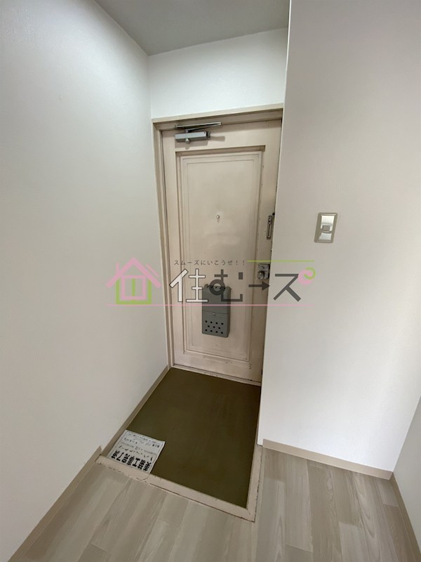 リッチモンドBLD 玄関