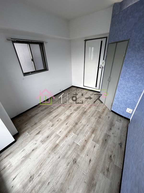 アロンディール区役所前 リビング