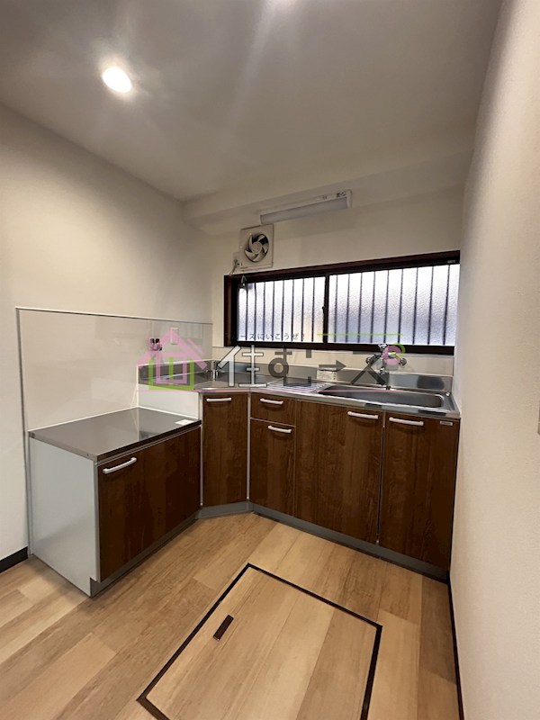 勝山南3丁目テラスハウス キッチン