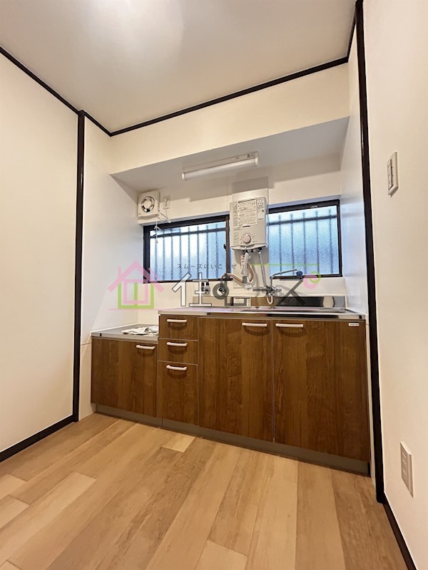 勝山南3丁目テラスハウス キッチン