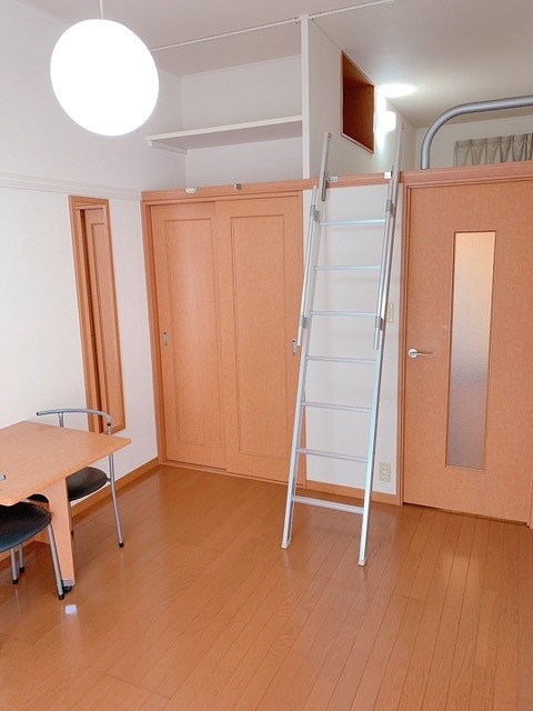 レオパレスアクティⅡ ベッドルーム