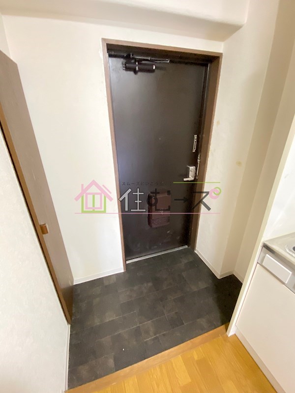 ベストハイツ上新庄 玄関