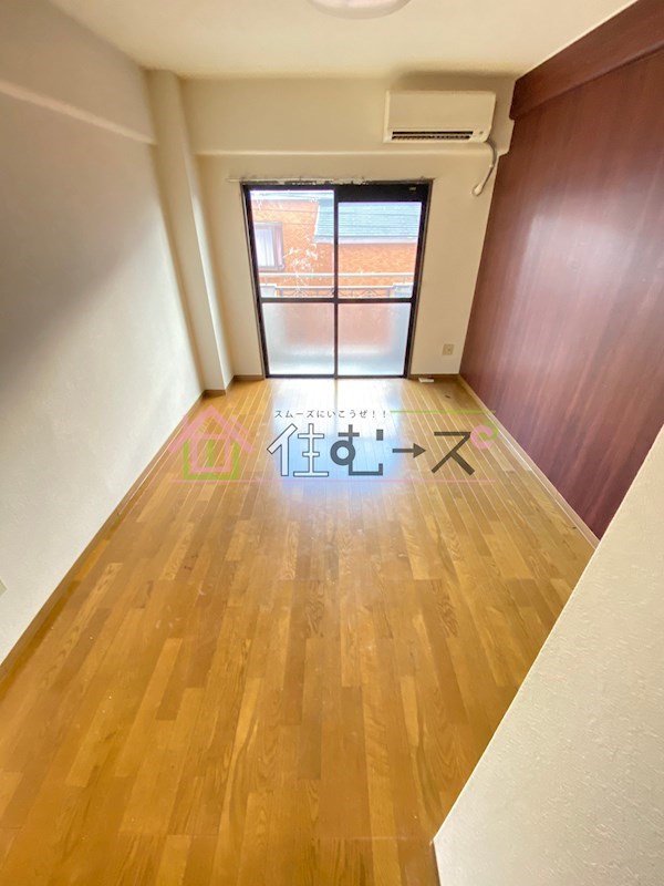 ベストハイツ上新庄 ベッドルーム