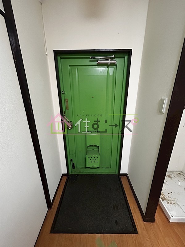 ノアーズアーク北堀江 玄関