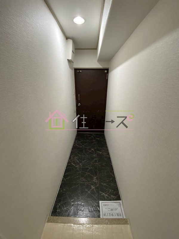 難波ロイヤルハイツ 玄関