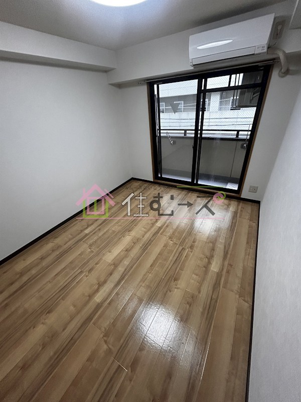 シングルウエスト ベッドルーム