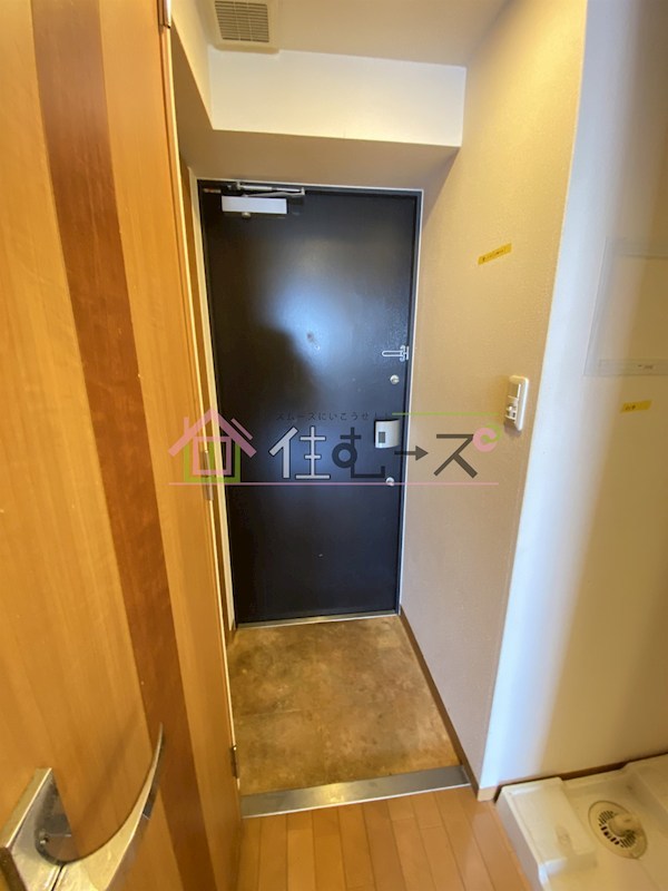 エステムコート難波サウスプレイスⅡレフィーナ 玄関