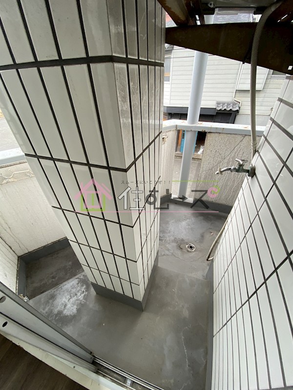 エスタイル難波南 ベランダ