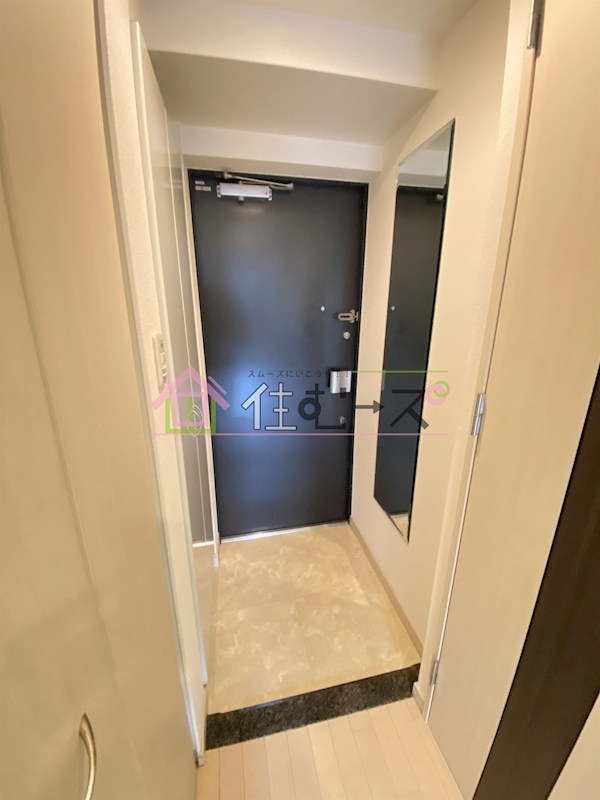 プレサンス難波リバーオアシス 玄関